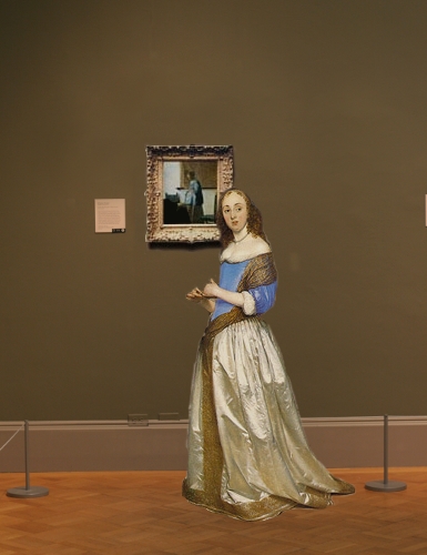 Johannes Vermeer's Woman in Blue Reading a Letter in scale