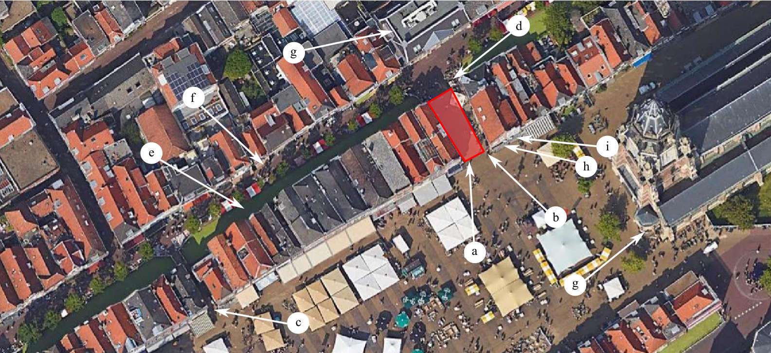  A birds-eye veiw of the north side of Goroote Markt with the original positon of Mechelen outlined in red (with the nieuwe Kerk on the right)