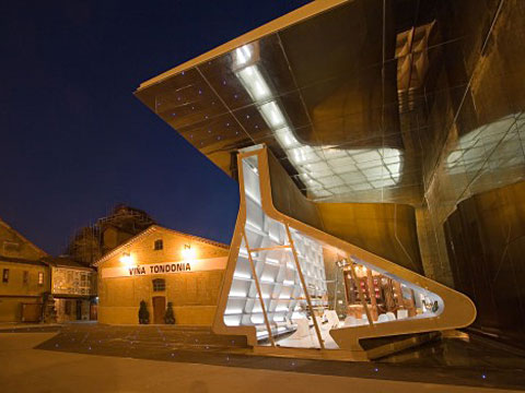  Bodega-López-de-Heredia_Zaha-Hadid - Архитектура виноделен Испании | Блог о вине Беаты и Алекса