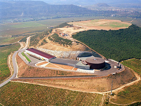 Bodega-Viña-Real_Philippe-Mazieres - Архитектура виноделен Испании | Блог о вине Беаты и Алекса
